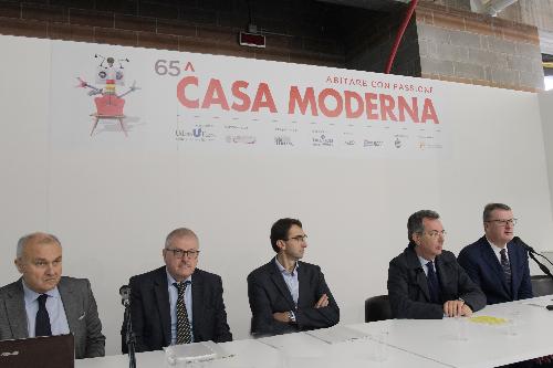 L'assessore regionale alle Infrastrutture e trasporti, Graziano Pizzimenti, interviene al convegno "La manutenzione del costrutto: prevenzione e sicurezza" in occasione della sessantacinquesima edizione di Casa Moderna a Torreano di Martignacco (Ud).